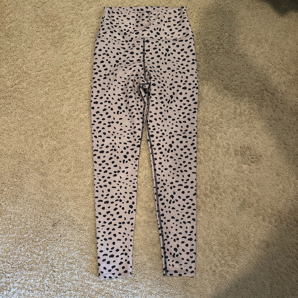 Beach riot leggings size medium
